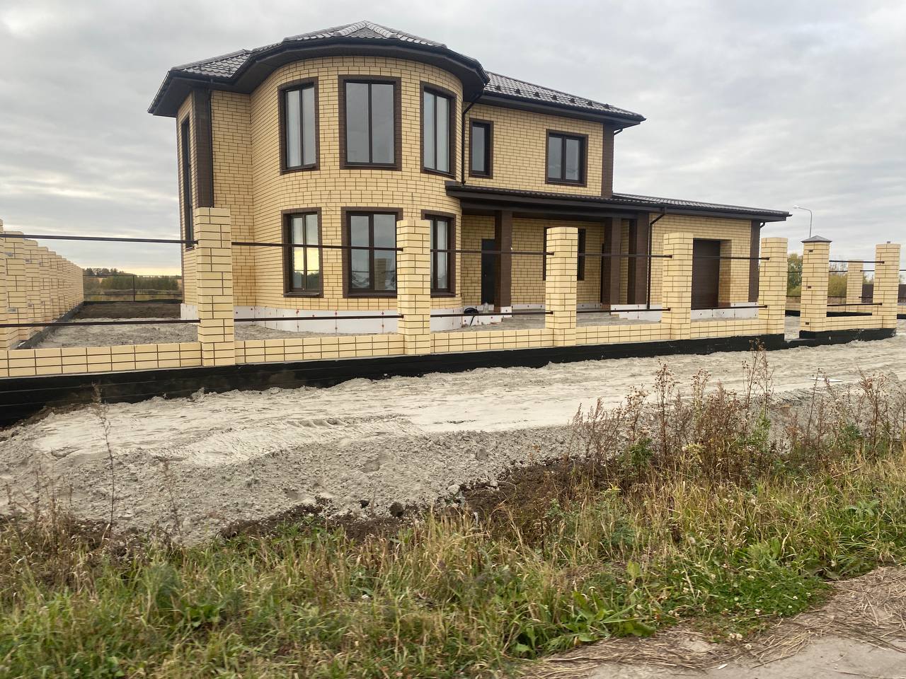 https://kislovodsk.delaem-okna.ru/storage/app/uploads/public/63f/453/2a7/63f4532a72e7e754835368.jpeg